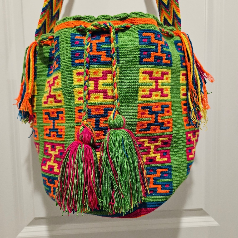 Wayuu Mochila Shoulder Bag Multicolor Geometric Handwoven Tassel Boho Festival